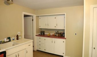27 Westminster Ter, Rockingham, VT 05101