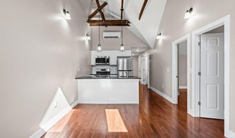 521 Warren St 4, Albany, NY 12208