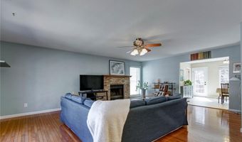 564 Woodlyn Xing, Ballwin, MO 63021