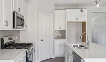 500 Grassy Gap Trl, Aberdeen, NC 28315