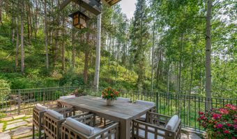 1350 Greenhill Ct, Vail, CO 81657