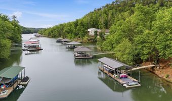 1067 LEGENDARY Pkwy, Arley, AL 35541