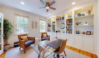 1 Northwest Psge, Barrington, RI 02806
