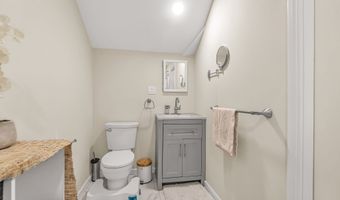 462 Glendale Ave 20, Bridgeport, CT 06606