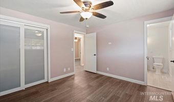 7566 S Valley Heights Dr, Boise, ID 83709
