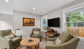 1119 Lafayette St, Beaufort, SC 29902