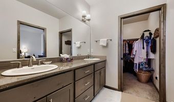 820 13th St, Berthoud, CO 80513