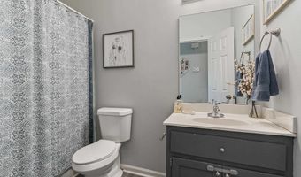 129 CAMBRIDGE POINTE Dr, Alabaster, AL 35007