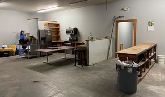 100 Cherry Tree Ln, Barton, VT 05822