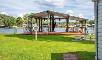 56310 REDBUD Rd, Astor, FL 32102