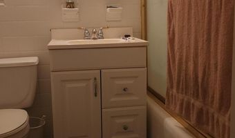 2363 Park Ave, Alford, FL 32420