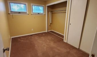 2828 Packard St, Ann Arbor, MI 48108