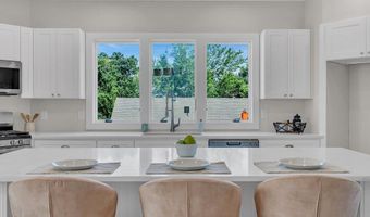 45 Shore Acres Ave, North Middletown, NJ 07748