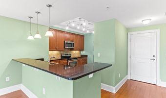 6832 Main St Unit 217, Wilmington, NC 28405