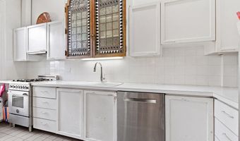 155 W Concord, Boston, MA 02118