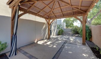 2204 Via Granada Pl NW, Albuquerque, NM 87104