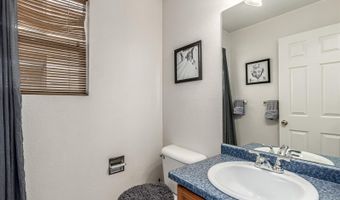 2039 Espana Way, Aurora, CO 80011