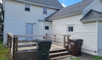 210 N Gilbert St, Ada, OH 45810