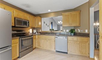 12830 Glen Ct, Apple Valley, MN 55124