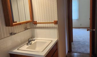 1508 Roosevelt Dr, Atlantic, IA 50022