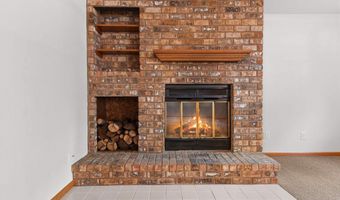 3024 E FOREST St, Appleton, WI 54915
