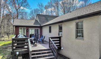 42 Ottomanelli Dr, Albrightsville, PA 18210