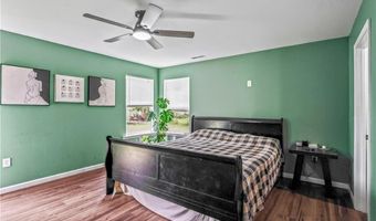 233 W 5th St, Adrian, MO 64720