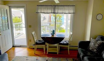 249 Tuckerman Ave 5, Middletown, RI 02842