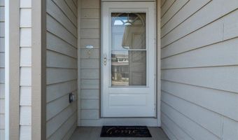 615 APRICOT St, Cheyenne, WY 82007