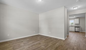 166 Carriagebrook Cir, Camden, SC 29020