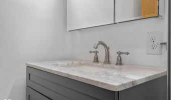 6141 Madison Ave, Indianapolis, IN 46227