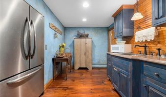 150 Delta Dr, North Kingstown, RI 02874