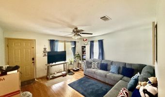658 Union St, Bay St. Louis, MS 39520
