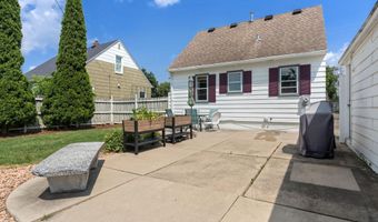 302 16th St SE, Austin, MN 55912