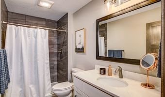 1652 Kyler St, Altoona, WI 54720