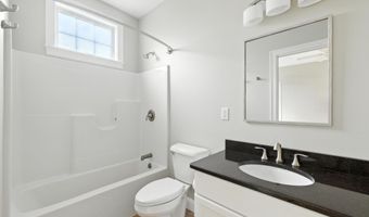16 Frontier Way, Arundel, ME 04046