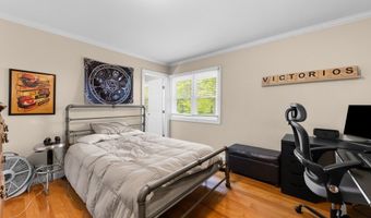 1319 Glamorgan St, Alliance, OH 44601