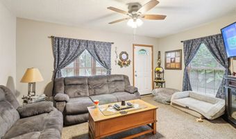 2116-2118 Chautauqua Pkwy, Des Moines, IA 50314