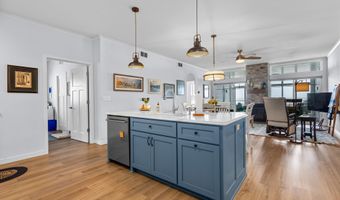 2614 LAKE St, Algoma, WI 54201