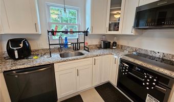 167 Alexander St, North Providence, RI 02904