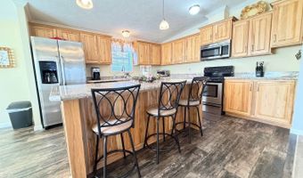 9 Commodore Dr, Biddeford, ME 04005