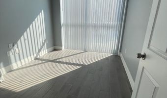 33 Bassett Ln 104, Barnstable, MA 02630