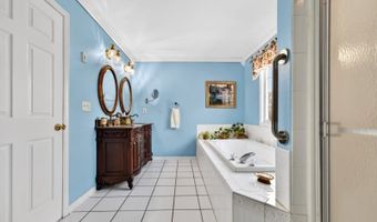 3 Indian Creek Rd, Alexandria Twp., NJ 08867