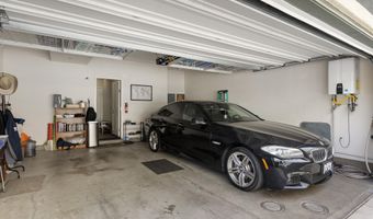 225 Royal Gln Unit #410, Escondido, CA 92025