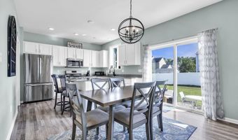 6 Hopper Ave, Barnegat, NJ 08005