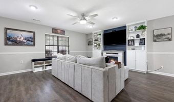 1166 10th St NW, Arab, AL 35016