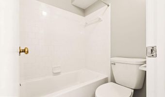 4401 PEMBROOK VILLAGE Dr 102, Alexandria, VA 22309