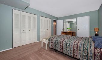 433 CHRISTOPHER Ave 34, Gaithersburg, MD 20879