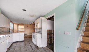 58 Manning St, North Providence, RI 02911