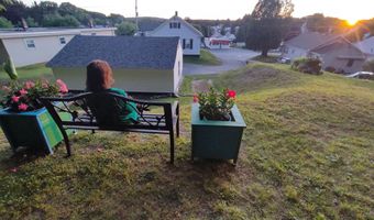 233 Northern Ave, Augusta, ME 04330
